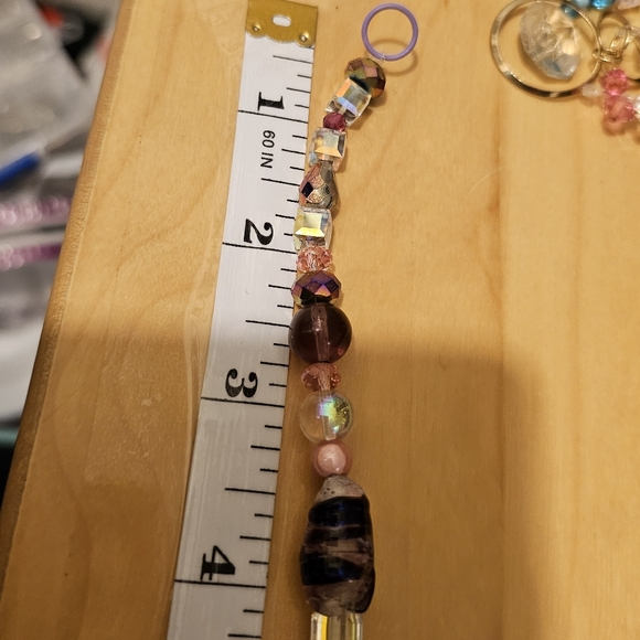 Suncatcher, mixed media and upcycled, in pinks and purple tones - Picture 3 of 7